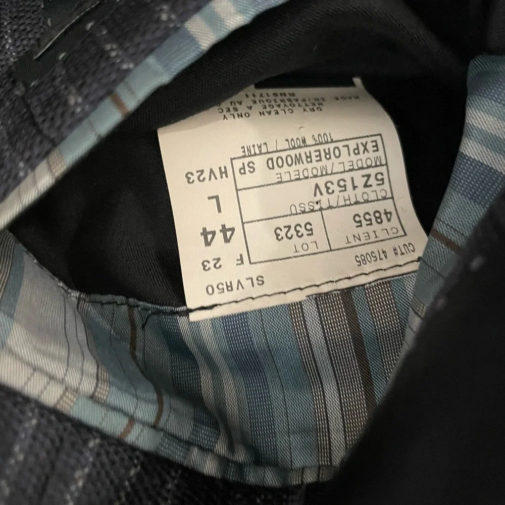 John Varvatos Star USA Textured Wool Chalk Stripe Suit Jacket in‎ Charcoal 44 L